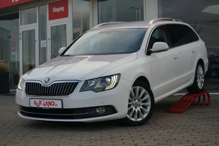 Skoda Superb Combi 1.4 TSI... 