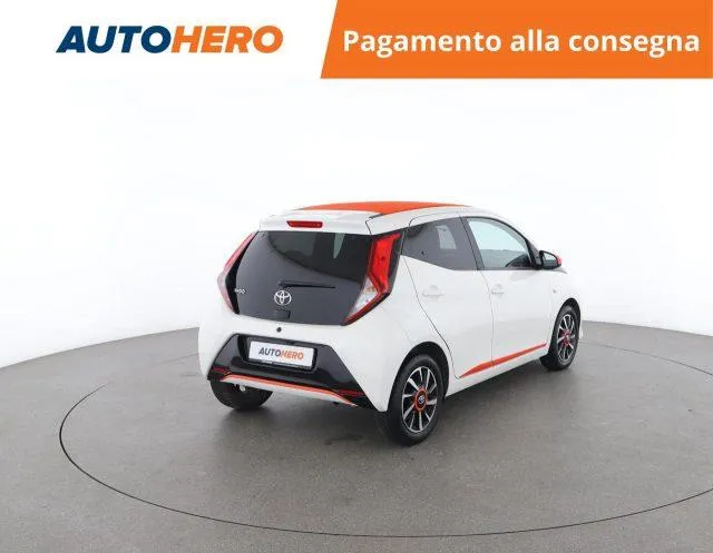 TOYOTA Aygo 1.0 VVT-i 72 CV 5p. x-play Image 5